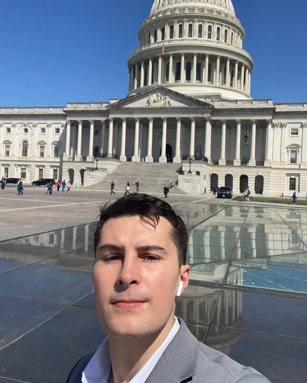 Jake Leavitt, photo 6 of 11